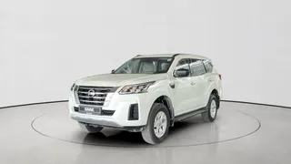 Nissan Xterra SE 2025 — DubiCars