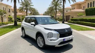 Mitsubishi Outlander 2025 — DubiCars