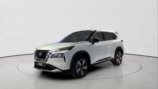 Nissan X-Trail SL 2025 — DubiCars