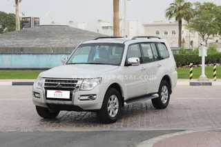 Mitsubishi Pajero 2020