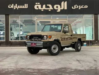Toyota Land Cruiser Pickup 2024