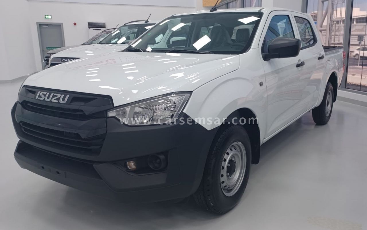 Isuzu D Max 2024 — CarSemsar