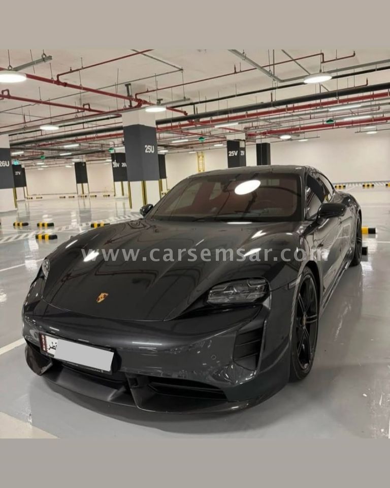 Porsche Taycan Turbo S 2020 — CarSemsar
