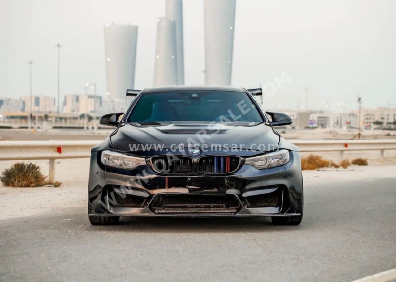 BMW M4 2020 — CarSemsar
