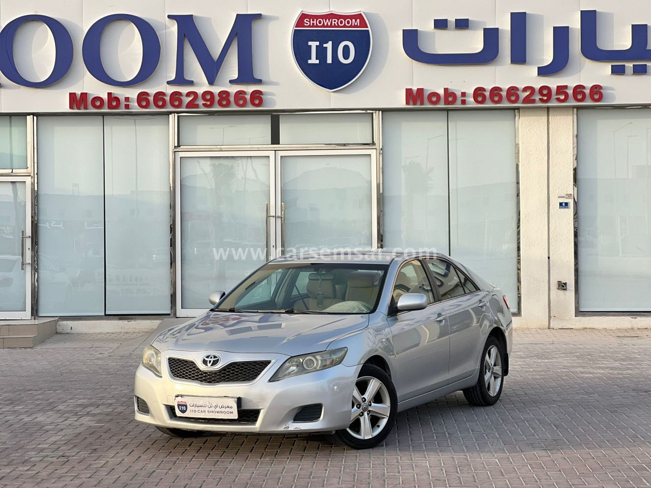 Toyota Camry 2011 — CarSemsar