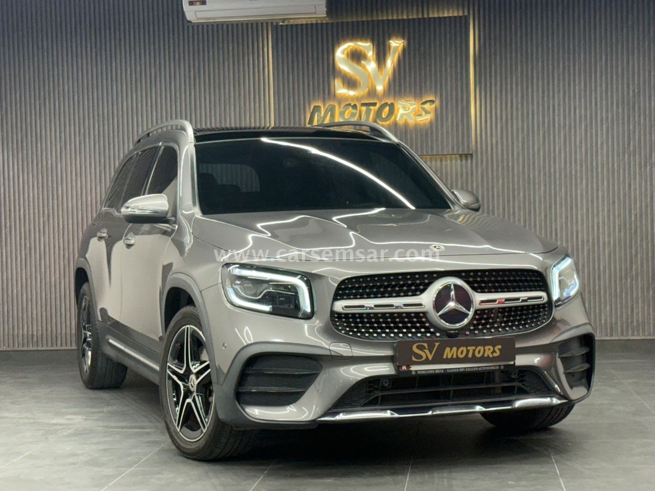Mercedes-Benz GLB 2023 — CarSemsar