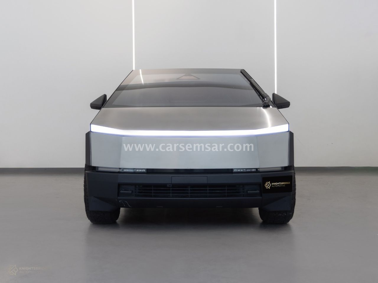 Tesla Cybertruck 2024 — CarSemsar