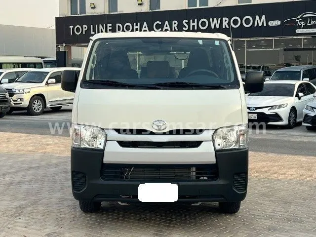Toyota Hiace 2023