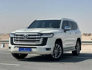 تويوتا لاند كروزر VX 2022