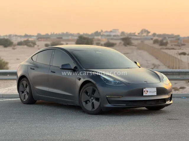 Tesla Model 3 2023