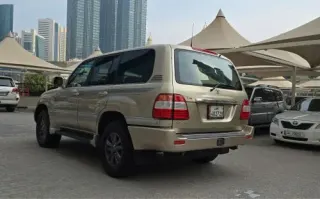 Toyota Land Cruiser 2004 — MzadQatar