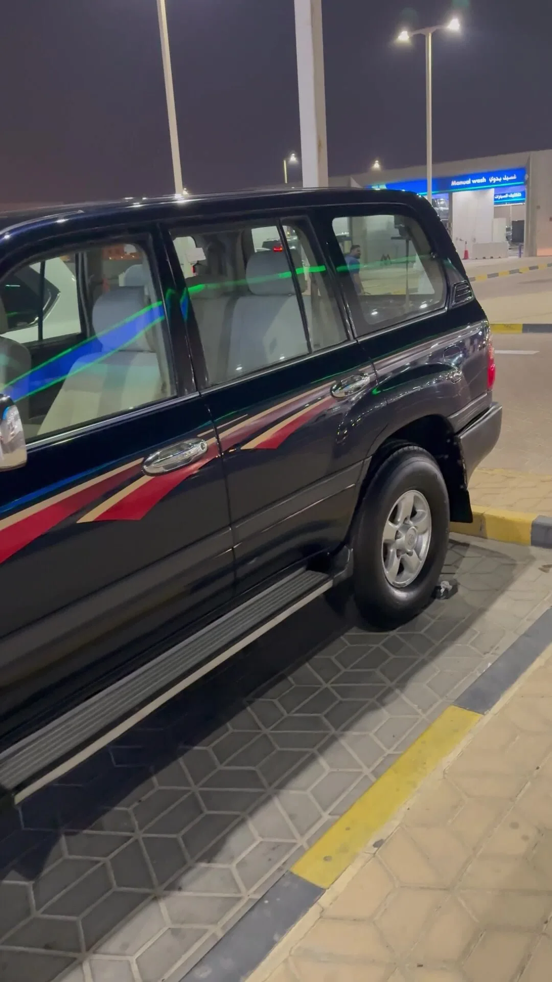 Toyota Land Cruiser 2000 — MzadQatar
