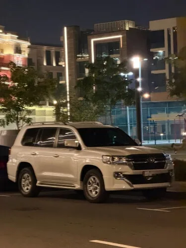 Toyota Land Cruiser 2021 — MzadQatar