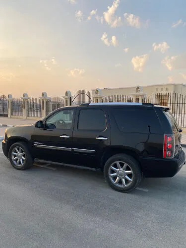 GMC Yukon 2008 — MzadQatar