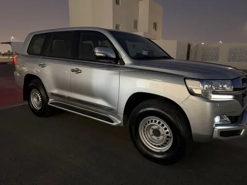 Toyota Land Cruiser 2019 — MzadQatar
