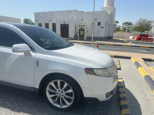 Ford Explorer 2011 — MzadQatar