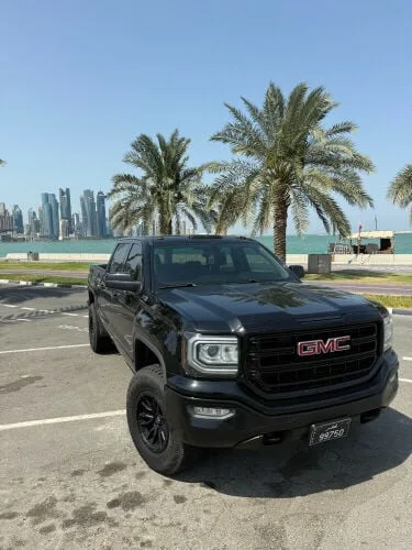 GMC Sierra 2018 — MzadQatar
