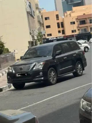 Lexus LX 2011 — MzadQatar