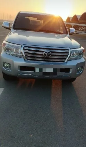 Toyota Land Cruiser 2015 — MzadQatar