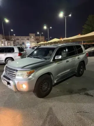 Toyota Land Cruiser 2010 — MzadQatar