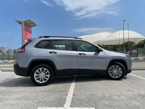 Jeep Cherokee 2020 — MzadQatar