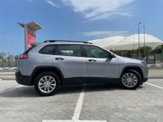 Jeep Cherokee 2020 — MzadQatar