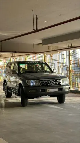 تويوتا لاند كروزر 2005 — MzadQatar