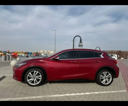 Infiniti Q30 2017 — MzadQatar