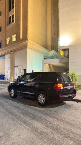 Toyota Land Cruiser 2014 — MzadQatar