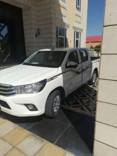 Toyota Hilux 2024 — MzadQatar