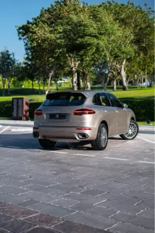Porsche Cayenne 2016 — MzadQatar
