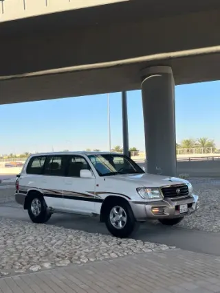 Toyota Land Cruiser 2000 — MzadQatar