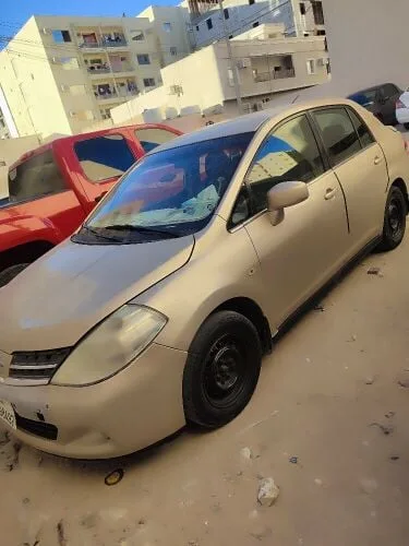 Nissan Tiida 2009 — MzadQatar