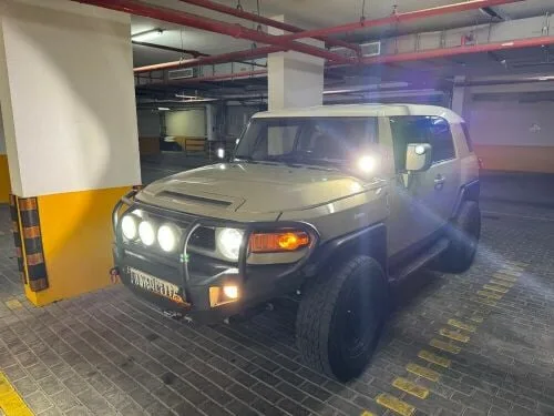 Toyota FJ Cruiser 2015 — MzadQatar