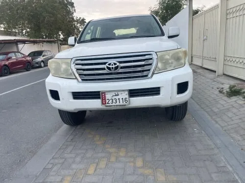 Toyota Land Cruiser 2009 — MzadQatar