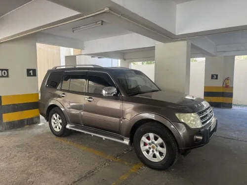 Mitsubishi Pajero 2010 — MzadQatar