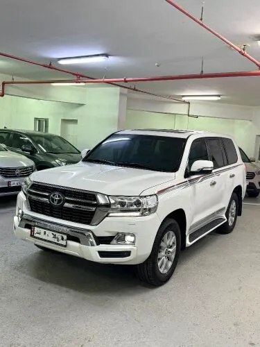 Toyota Land Cruiser 2021 — MzadQatar