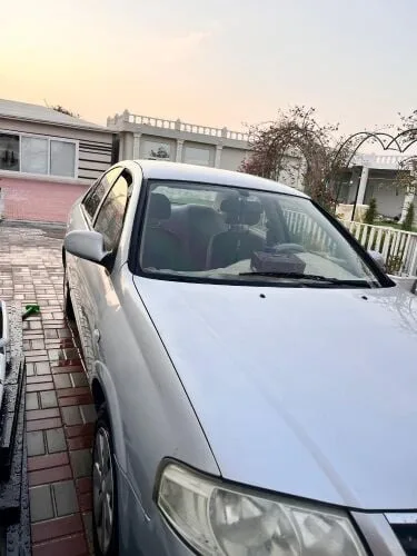 Nissan Sunny 2012 — MzadQatar