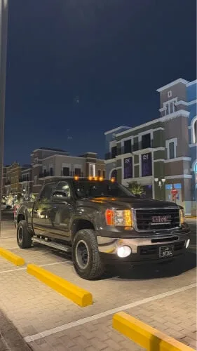 GMC Sierra 2011 — MzadQatar