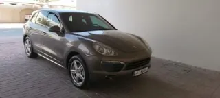 Porsche Cayenne 2012 — MzadQatar