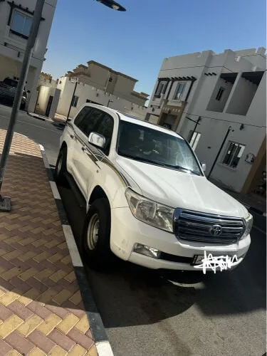 Toyota Land Cruiser 2008 — MzadQatar