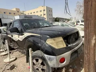 Nissan Navara 2012 — MzadQatar