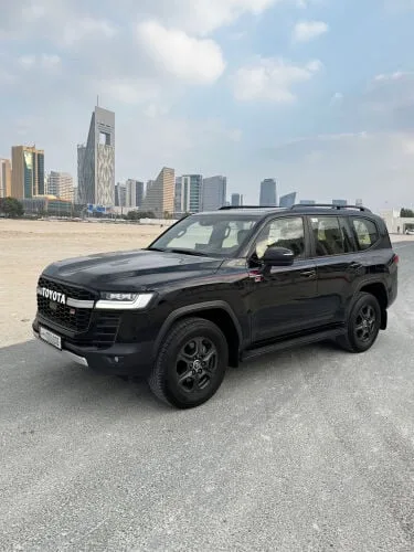 Toyota Land Cruiser 2023 — MzadQatar