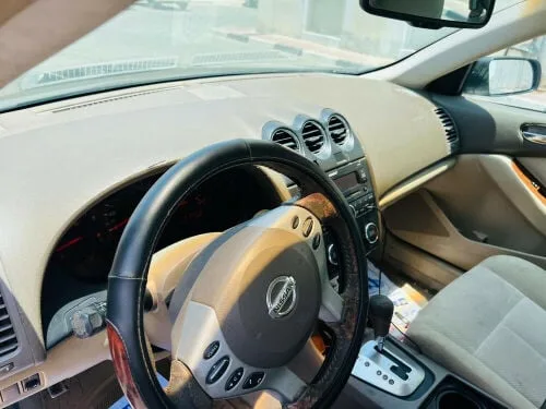 Nissan Altima 2009 — MzadQatar