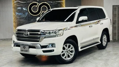 Toyota Land Cruiser 2017 — MzadQatar
