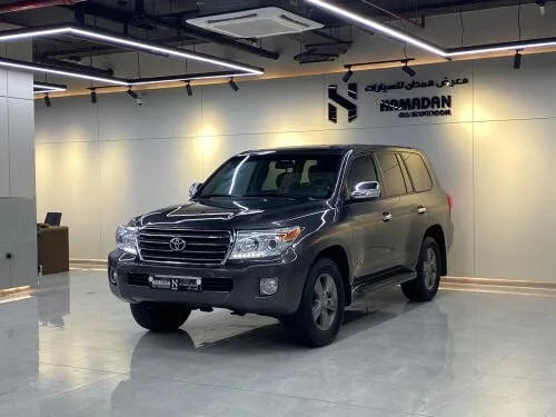 Toyota Land Cruiser 2012 — MzadQatar