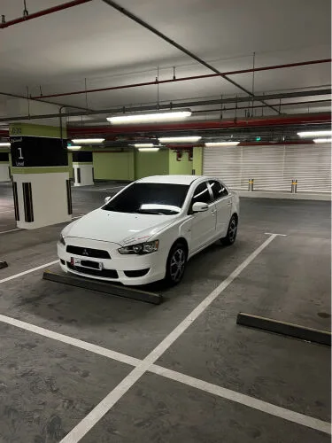Mitsubishi Lancer 2016 — MzadQatar
