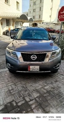 Nissan Pathfinder 2015 — MzadQatar