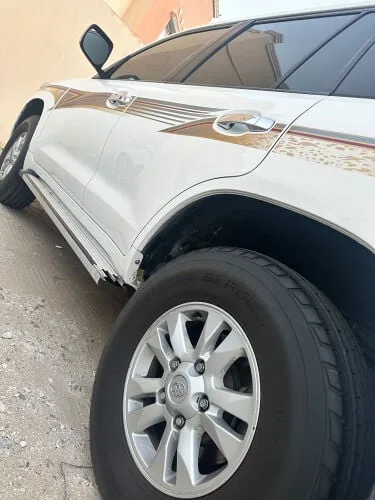 Toyota Land Cruiser 2010 — MzadQatar