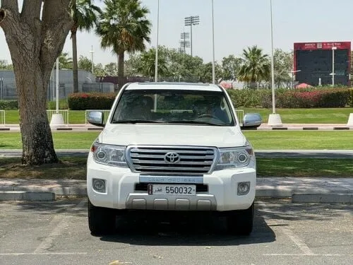 Toyota Land Cruiser 2015 — MzadQatar